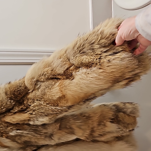 Vintage Genuine Red Fox Fur Coat Sectioned w/ White Fox Collar (70s-80s) Size XS - Picture 6 of 15